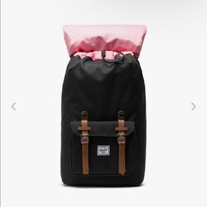 Herschel little America Backpack, 25L, blue and tan